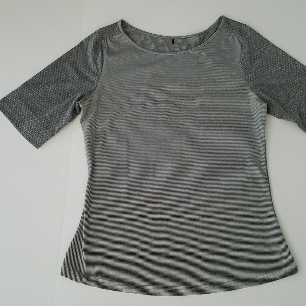 Prana athletic tee size M